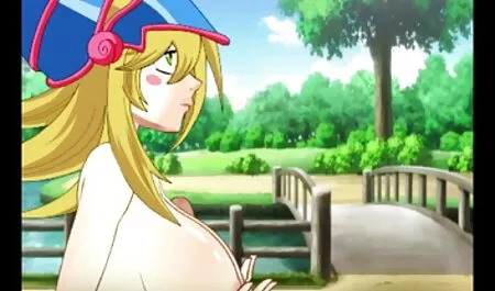 Divertissement à domicile avec une belle femme dessin animé chinois porno