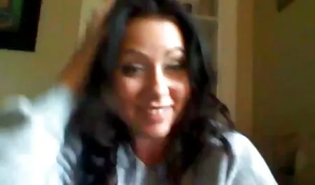 Fille demi-soeur dans le film pornographique chinois cul sexy