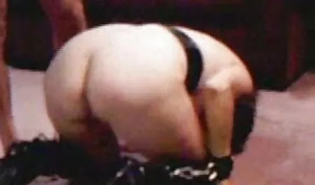 Baver avec de film porno chinois gratuit gros seins veut sauter sur une bite