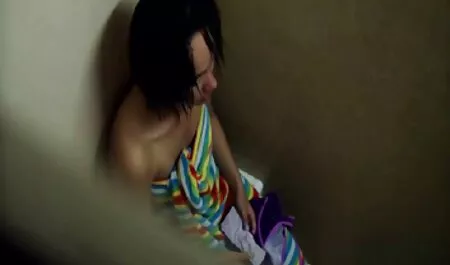 Secrétaire nu sexe dans Back room avec porno dingue chinois patron