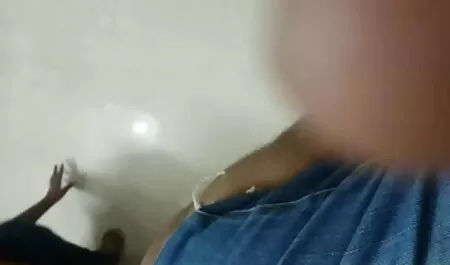 Russe adulte anal bâtard. filme porno chinois