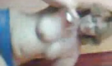 Chic, brune, Gangbang chinois porno