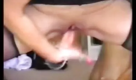 Mettre sur les joues porno chinois hd et dans le trou