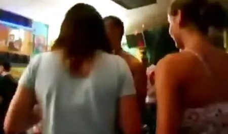 Un homme a baisé son anal et l'a mis en place. film pornographique chinois