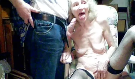 Salope Blonde porno de chinoi nue et puis abandonner la baise