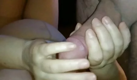 Baiser avec sex chinois gratuit un gros gode