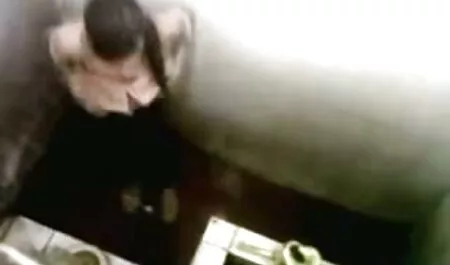 Joli chinois porno massage.