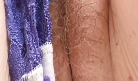 Colt ne chinois porno chinois peut jamais violer deux jolies filles.